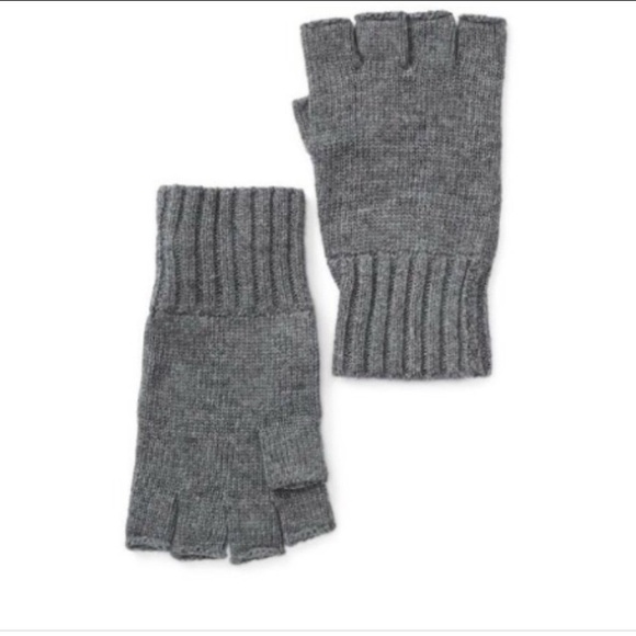 JOHN VARVATOS STAR USA Men Fingerless Knit Gloves. Price is for each pair. - Picture 1 of 3